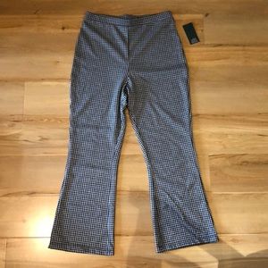 BRAND NEW: Wide leg, high-waisted gingham leggings